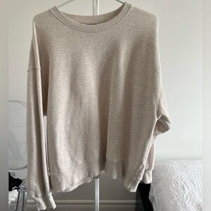 Aritzia Cozy Fleece Boyfriend Crew Sweatshirt